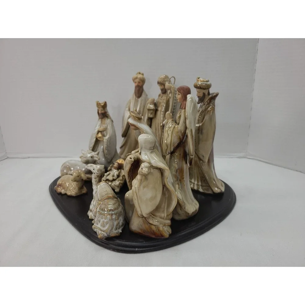 Vintage Kirkland's Porcelain Navitivy Set 13‎ Pieces #071371  Separate Jesus EUC